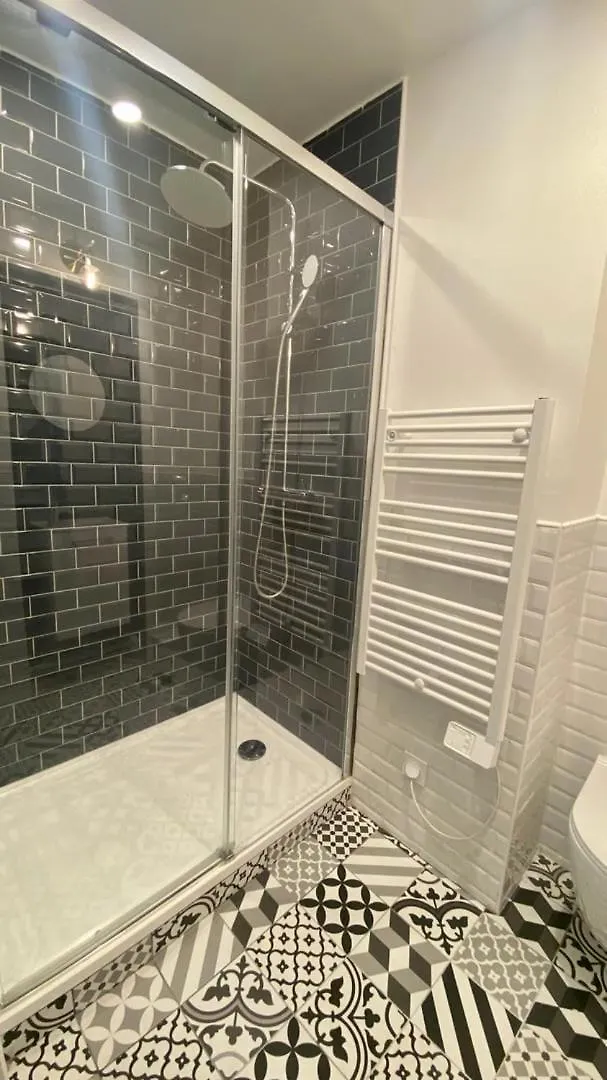 شقة Lumineux Proche Saint-lazare - 8p باريس